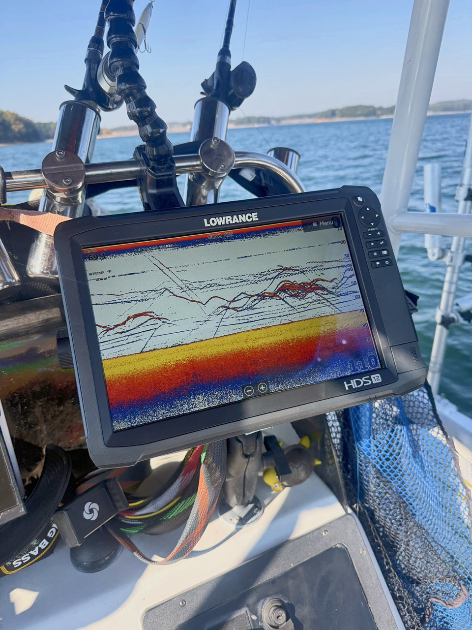 Lake Lanier Striper Fishing Report – October 19, 2026 Lake Lanier stripers marked between 40 and 70 feet on sonar