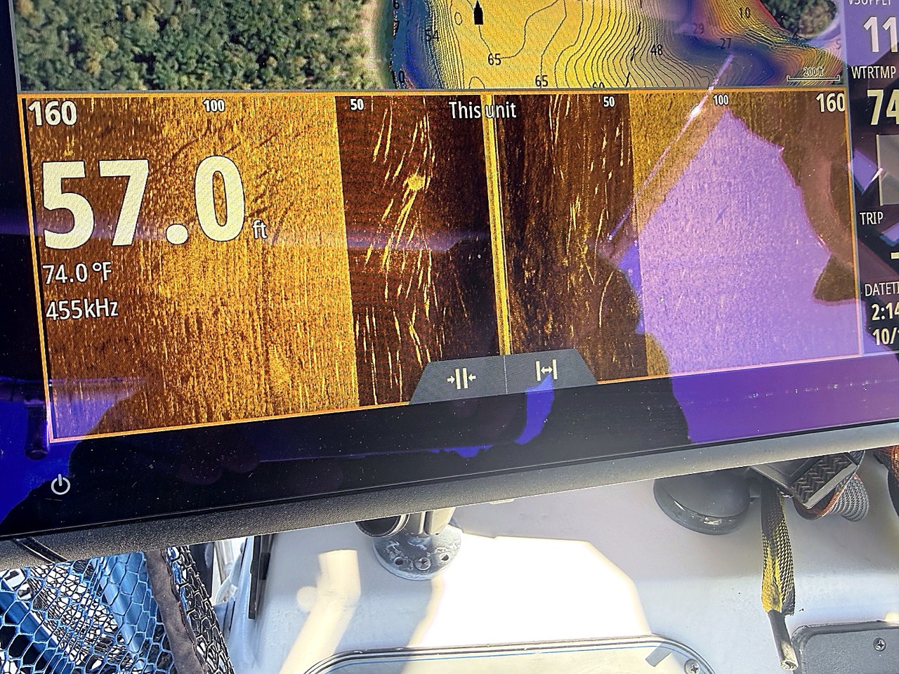 Lake Lanier Striper Fishing Report – October 19, 2026 Lake Lanier side-scan sonar showing fish near 57 feet